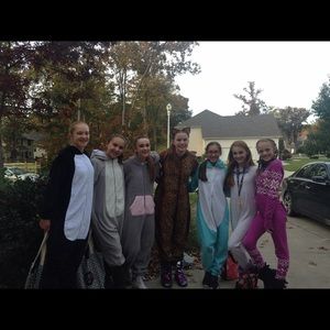 Meet your Posher, Elyse