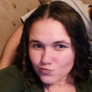 Meet your Posher, Desiree