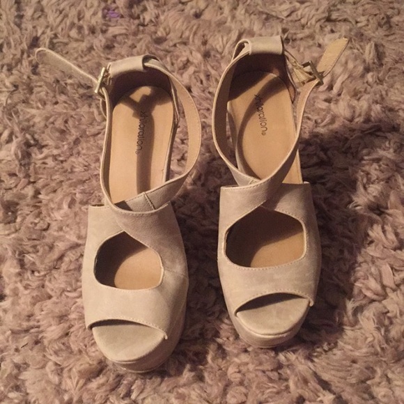 Wedges, new and only worn once or twice!