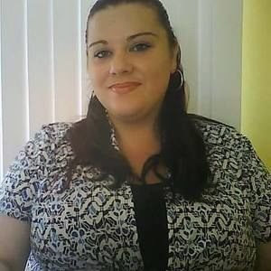 Meet your Posher, Carrie