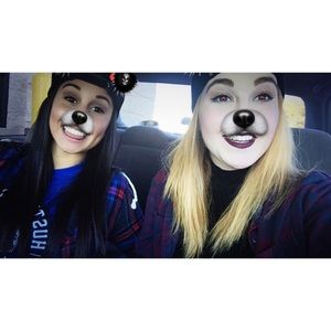 Meet your Posher, Michaela