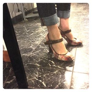 Plaid print heels