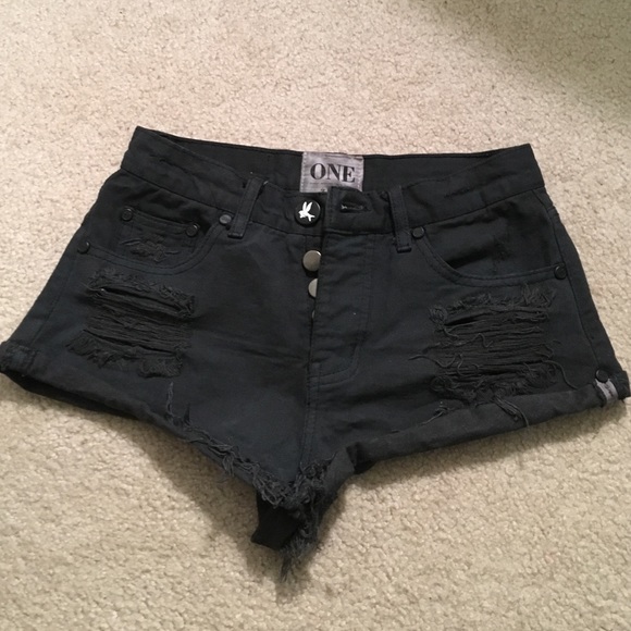 One Teaspoon Black Bandits