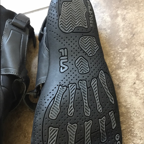 Fila water shoes