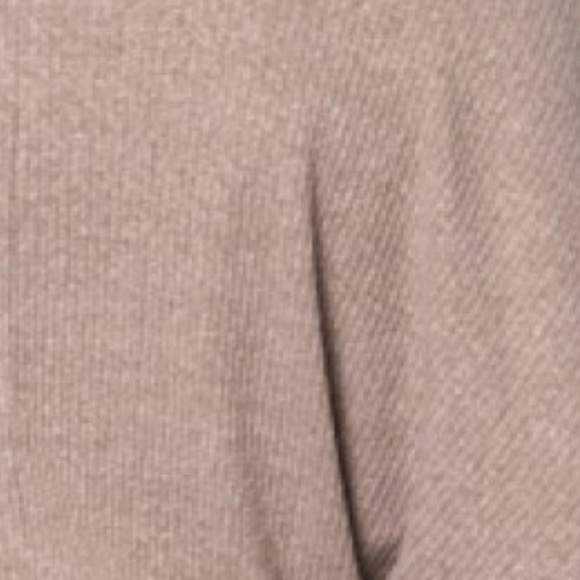 Sandy Playsuit SALE ‼️ - Picture 3 of 3