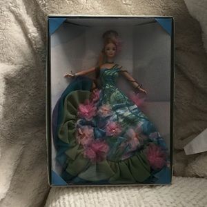 Limited Edition Claude Monet Barbie Water Lily 🌸
