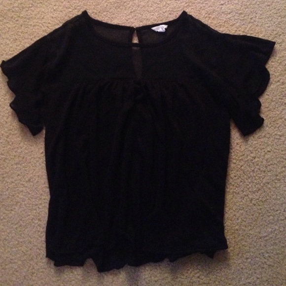 Flowy short sleeve blouse
