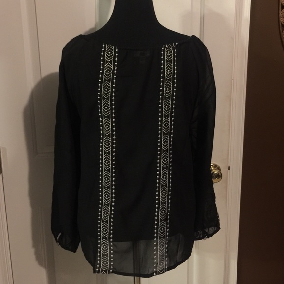 Sheer black/white long sleeve top - Picture 4 of 4