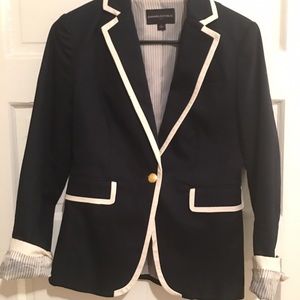 navy blazer white trim
