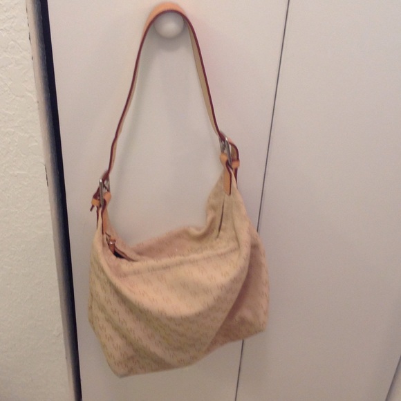 Authentic Dooney & Bourke canvas shoulder bag. - Picture 2 of 4
