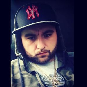 Meet your Posher, Angelo