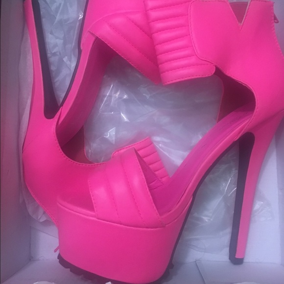 Pink heels