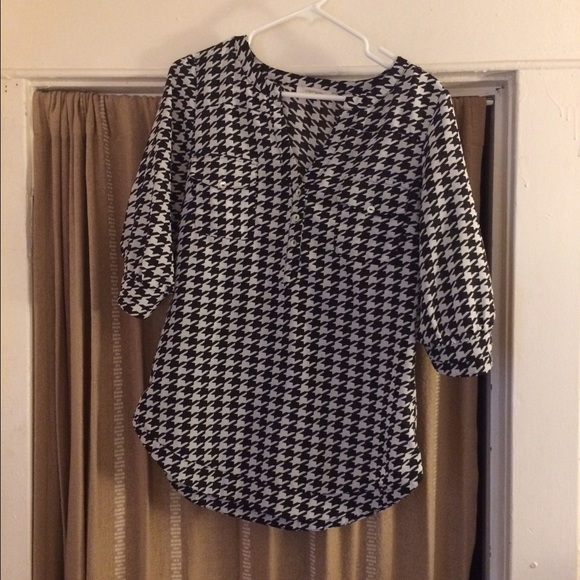 Sawtooth Print Blouse