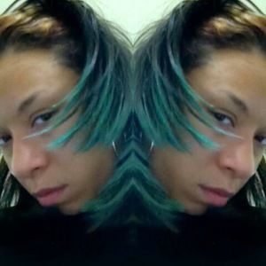 Meet your Posher, Leah