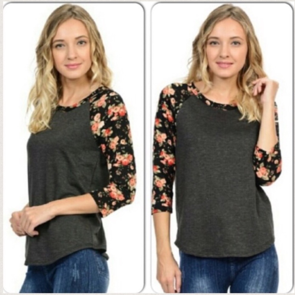 🎉HP🎉Gray/Floral quarter sleeve Baseball T - Picture 2 of 2