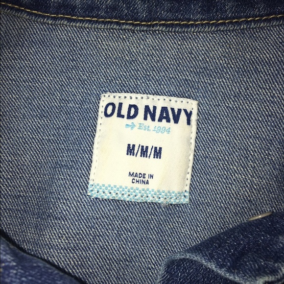 Old Navy Jean Jacket-M - Picture 2 of 4