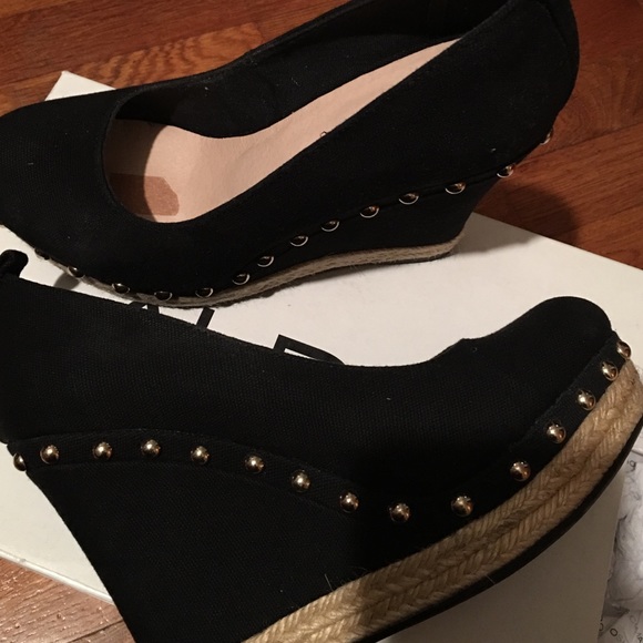 Aldo wedge heels