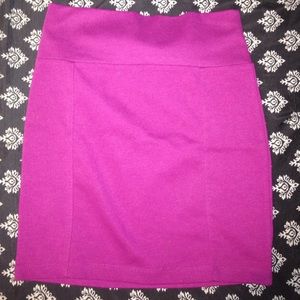 magenta pencil skirt