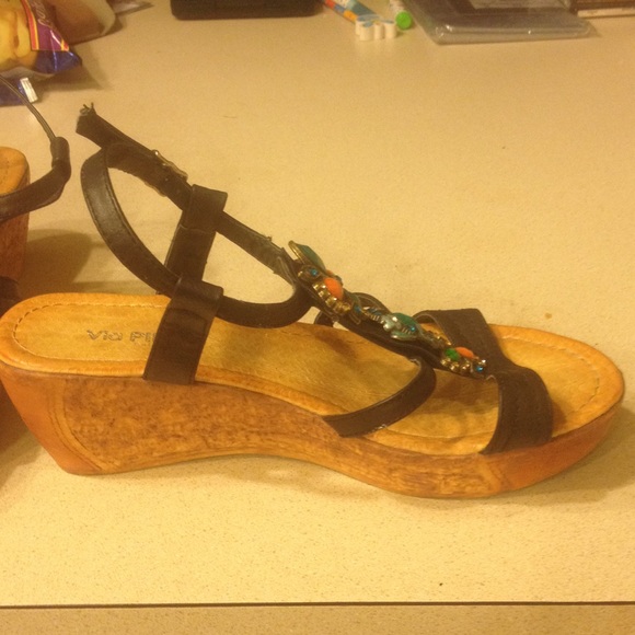 Shoes - Picture 2 of 2