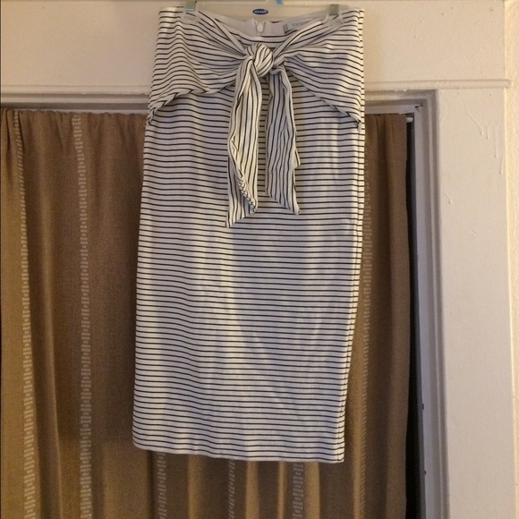 Zara Tie Striped Knee Length Skirt
