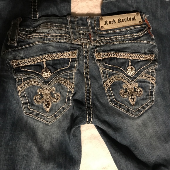 Rock Revival Jeans - Picture 3 of 3