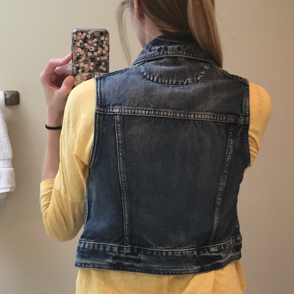 Express Denim Vest - Picture 6 of 6