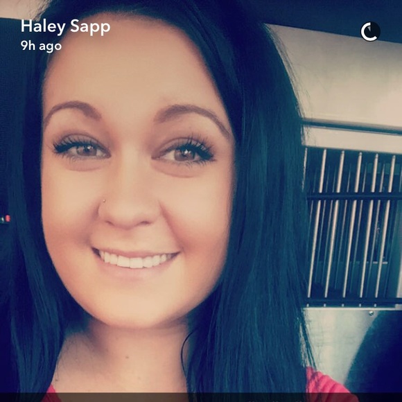Meet your Posher, Haley - Picture 1 of 1