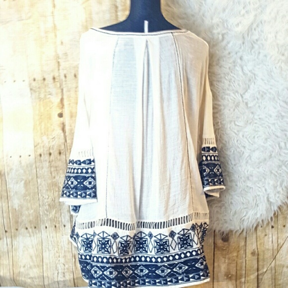 SOLD๐ฉ FREE PEOPLE S Tunic Top Embroidered 3/4 - Picture 4 of 4