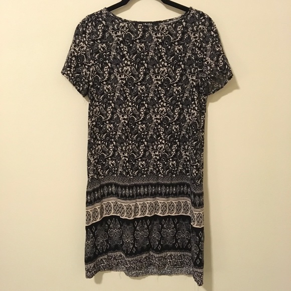 Lulus Dresses & Skirts - LuLu's Black & Cream Deco Shift Dress