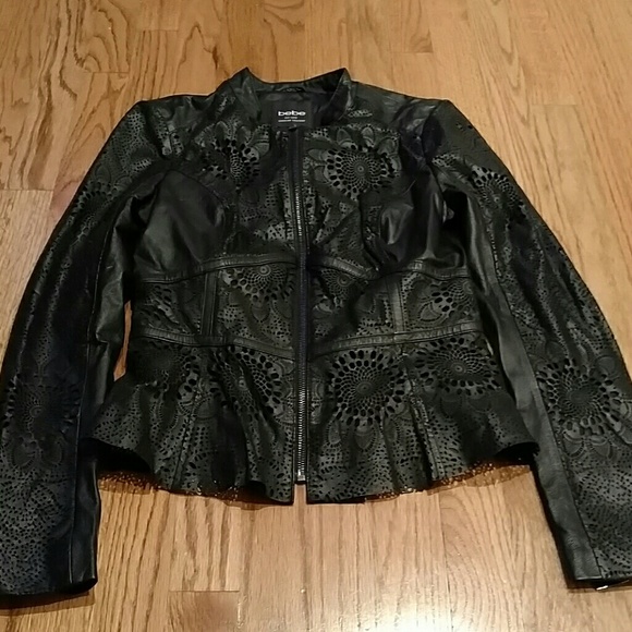 Awesome leather jacket!!