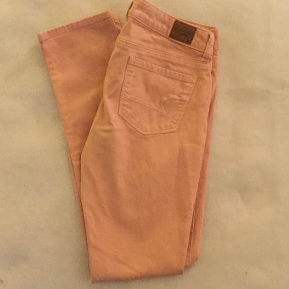 American Eagle light pink straight leg Jean
