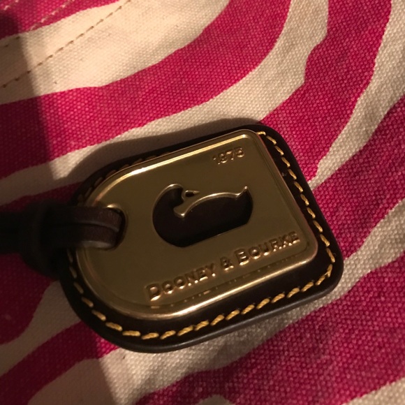 Authentic Dooney & Bourke Purse - Picture 4 of 4