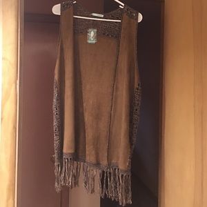 Maurice's Fringe Shall