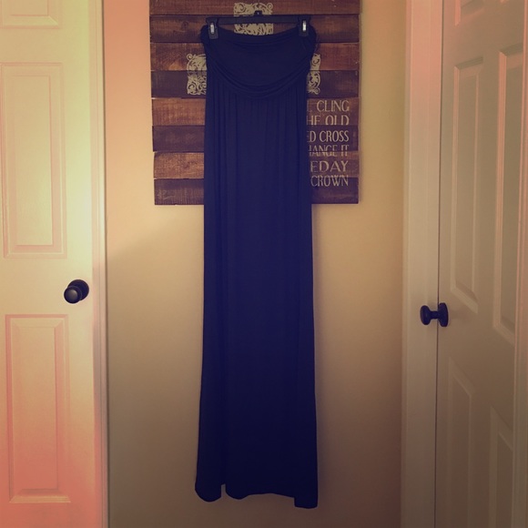Strapless maxi dress