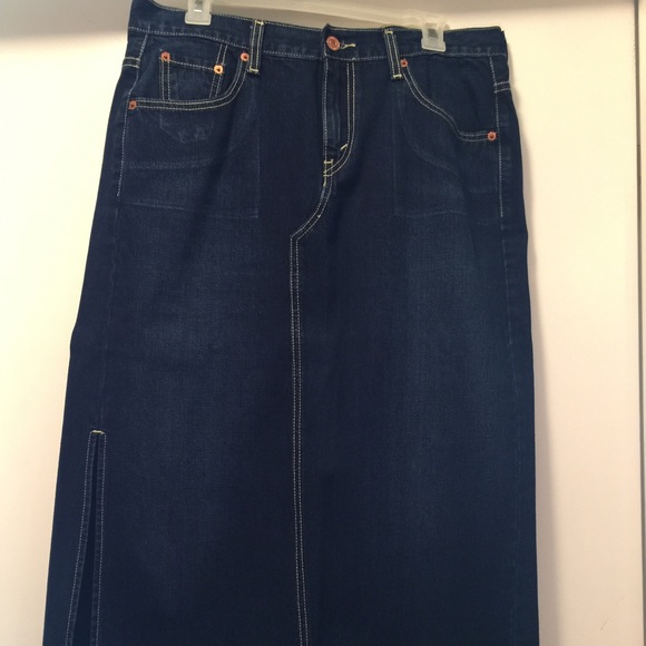 Levi jean skirt