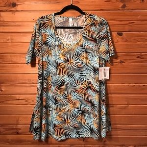 LuLaRoe Perfect T
