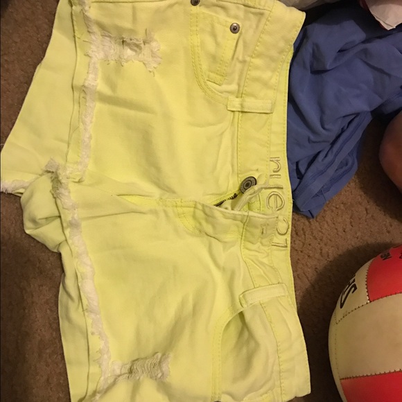 Rue 21 shorts - Picture 1 of 2