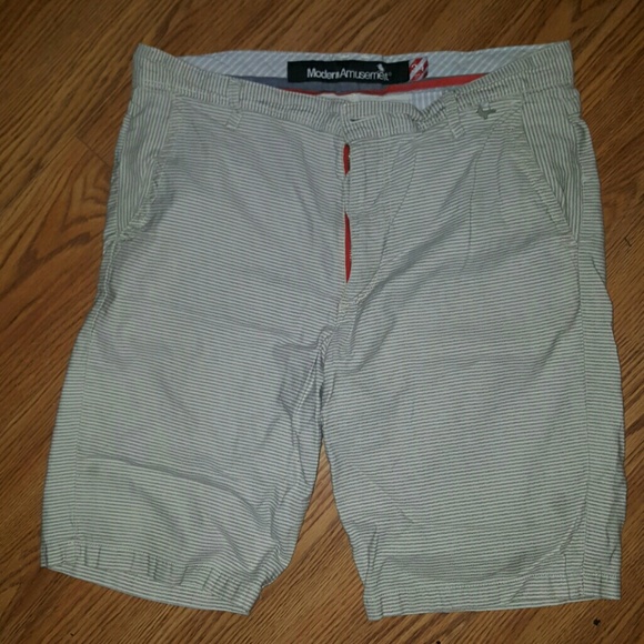Modern Amusement Pacsun Striped Cargo Shorts