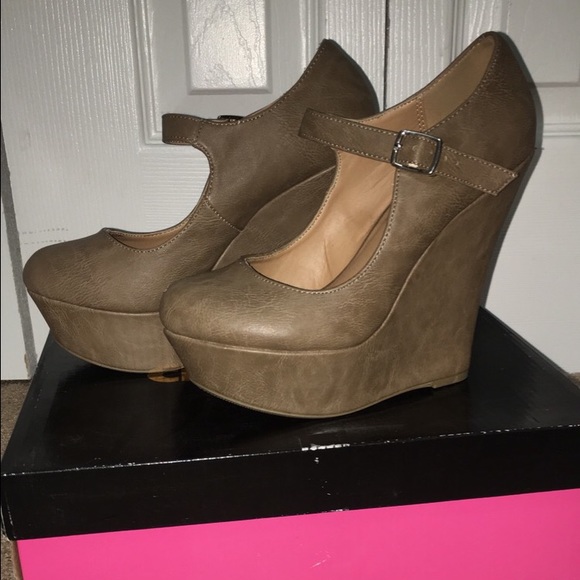 Charlotte Russe Wedges