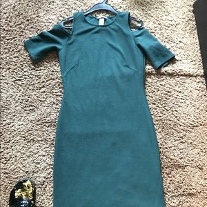 Hnm off shoulder body con dress new
