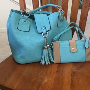 Purse and wristlet wallet! Brand new!