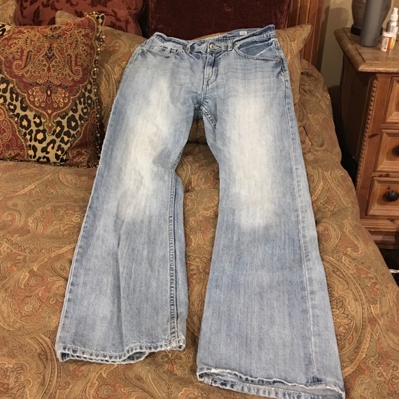 Men's Reclaim work jeans from the Buckle. 33L
