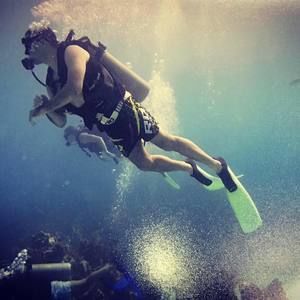 Meet your Posher, Navid