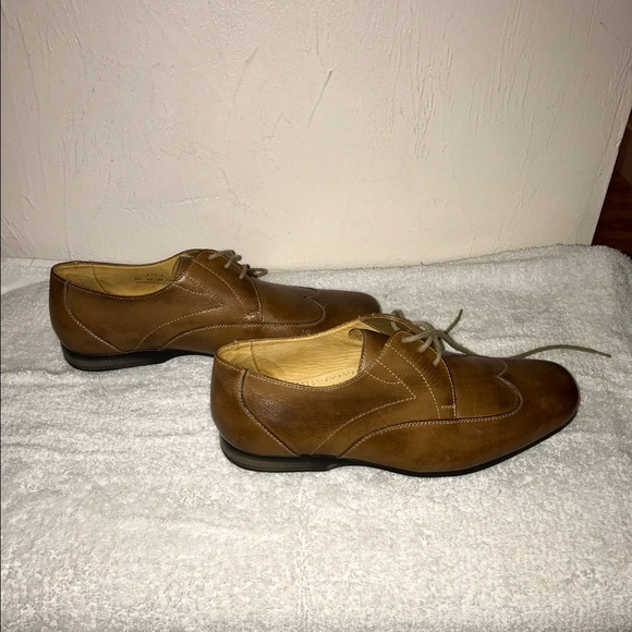BRAND NEW, NEVER WORN!! SANDRO MOSCOLONI TAN