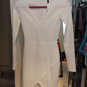 White long sleeve dress