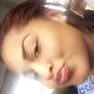 Meet your Posher, Caletta