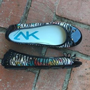 Anne Klein Ballet Flats 9.5 - Cute and Comfy!