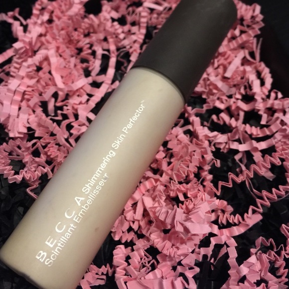 Becca shimmering skin perfector