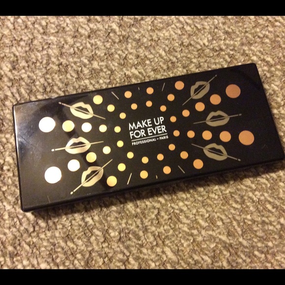 Makeup for ever eyeshadow pallet