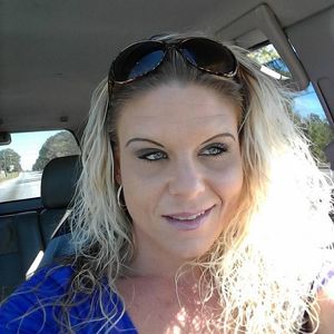 Meet your Posher, Felicia